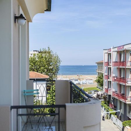 Hotel Savana Rimini Extérieur photo