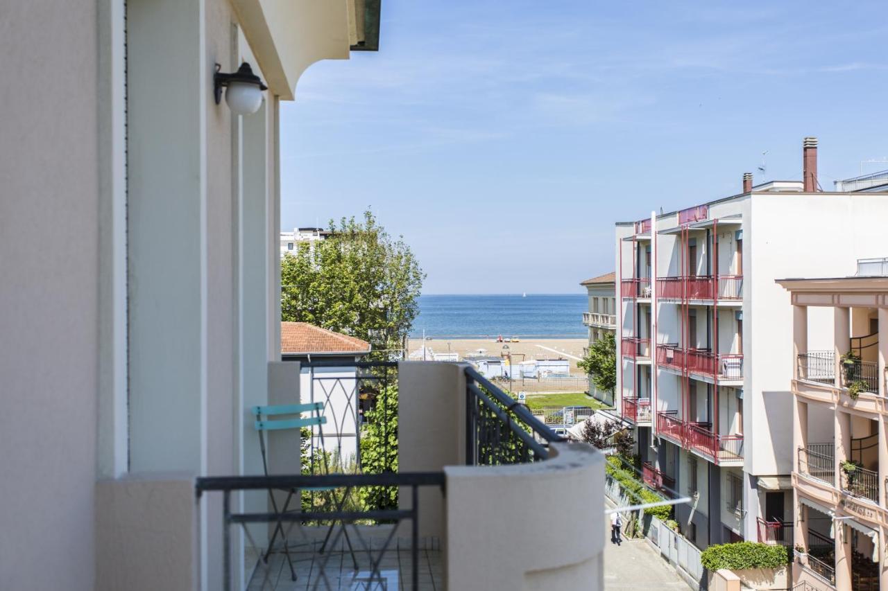 Hotel Savana Rimini Extérieur photo